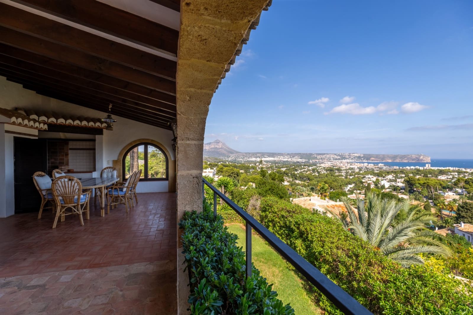 4 slaapkamer Villa te koop in Javea / Xabia met zwembad garage - € 1.550.000 (Ref: 9618734)