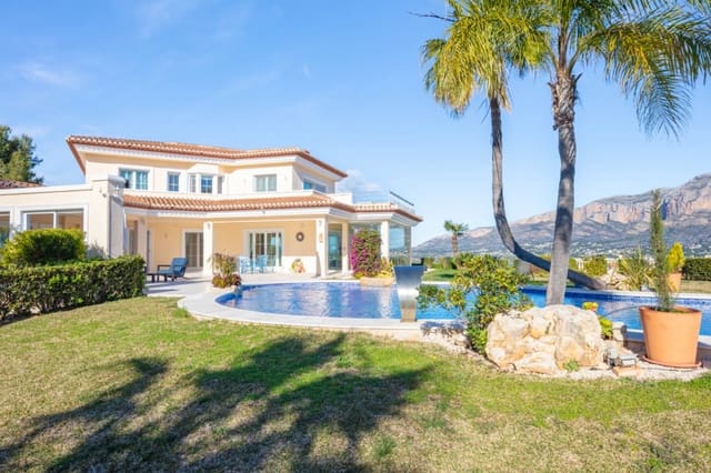 5 makuuhuone Huvila myytävänä paikassa Javea / Xàbia mukana 
autotalli - 2 800 000 € (Ref: 9626938)