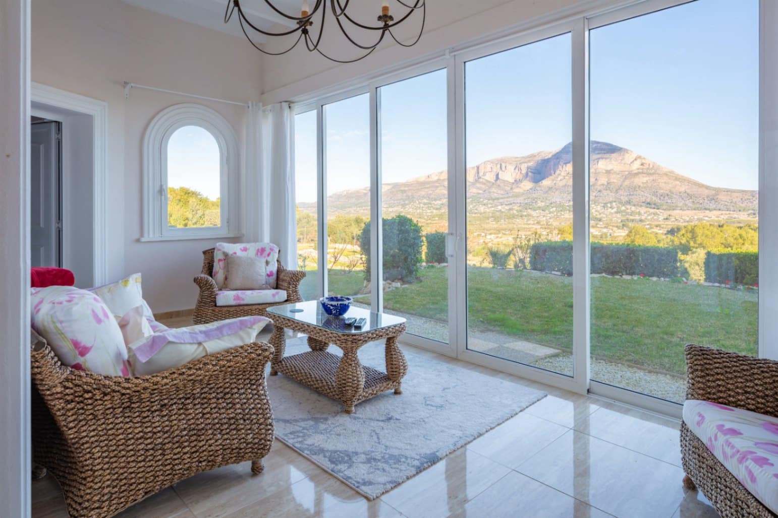 5 makuuhuone Huvila myytävänä paikassa Javea / Xabia mukana 
autotalli - 2 800 000 € (Ref: 9626938)