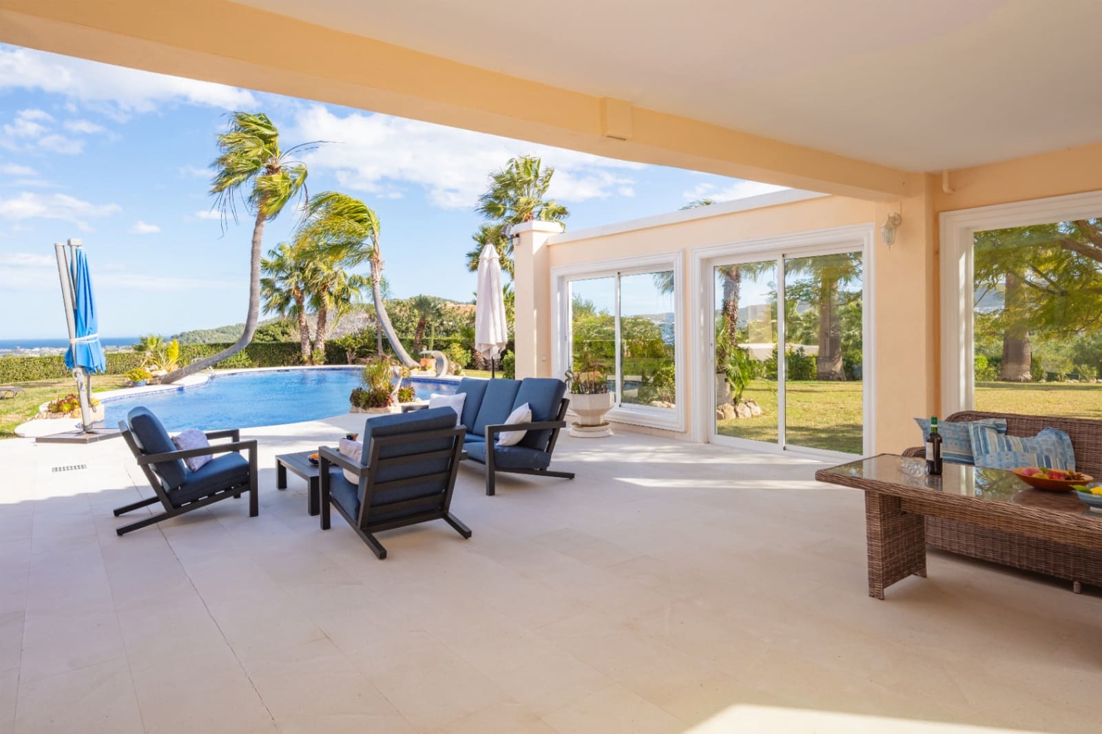 5 makuuhuone Huvila myytävänä paikassa Javea / Xabia mukana 
autotalli - 2 800 000 € (Ref: 9626938)