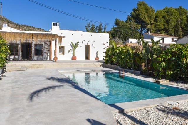 4 makuuhuone Huvila myytävänä paikassa Montgó - Ermita, Javea / Xàbia mukana uima-altaan 
autotalli - 720 000 € (Ref: 9628329)