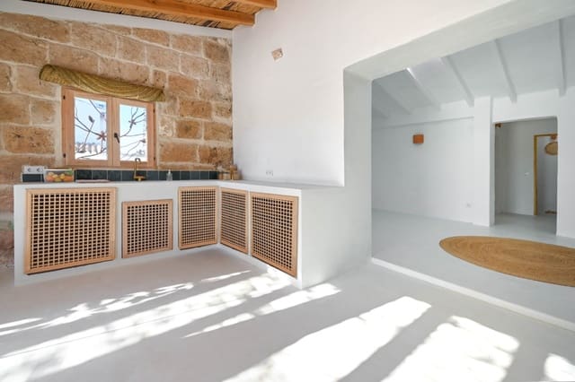 4 makuuhuone Huvila myytävänä paikassa Montgó - Ermita, Javea / Xàbia mukana uima-altaan 
autotalli - 720 000 € (Ref: 9628329)