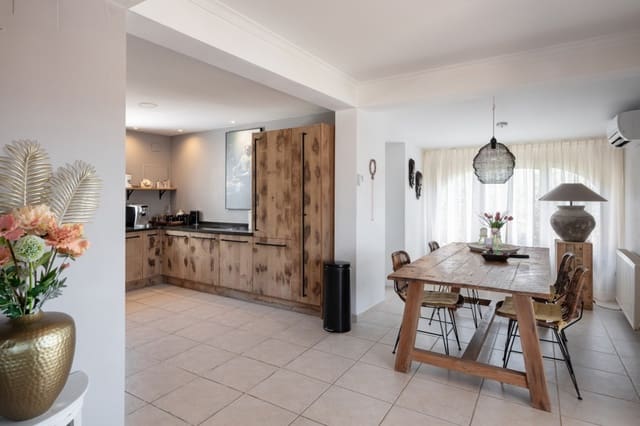 7 slaapkamer Villa te koop in Montgó - Ermita, Javea / Xàbia met zwembad garage - € 1.490.000 (Ref: 9643369)