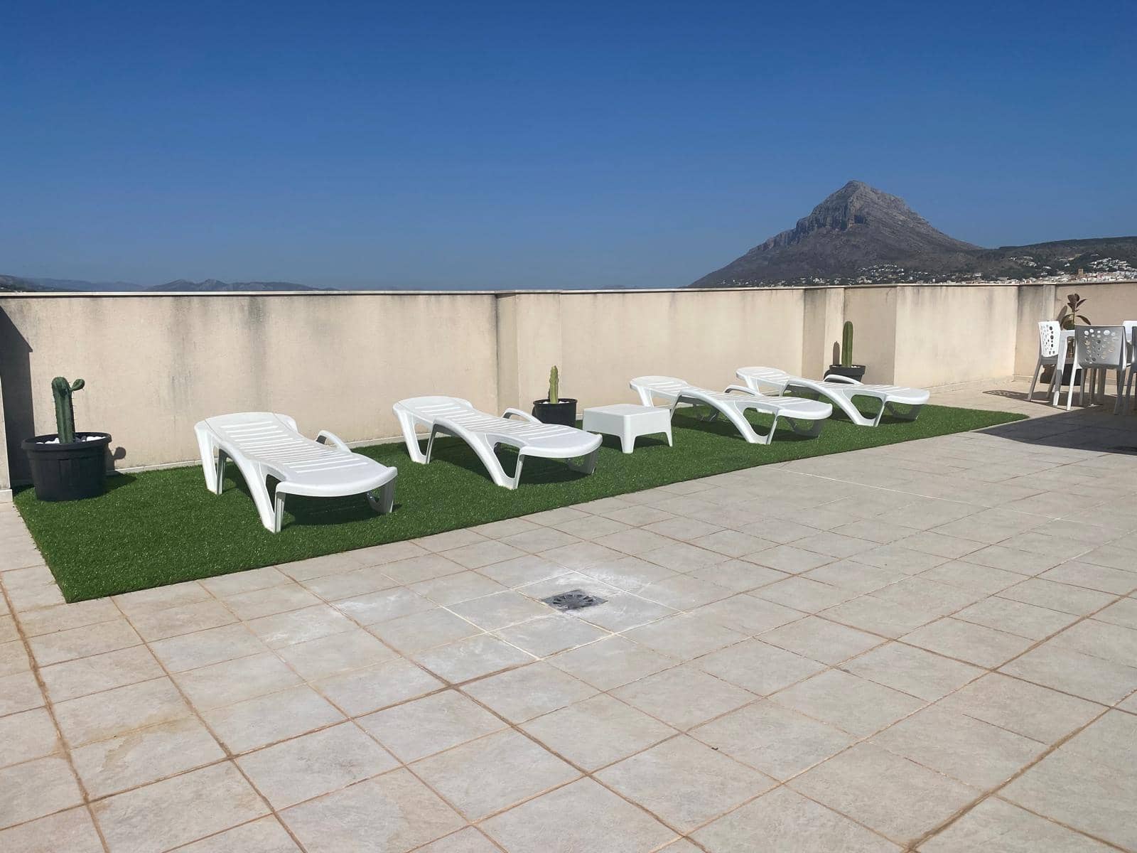 3 soverom Leilighet til salgs i Arenal med svømmebasseng garasje - € 475 000 (Ref: 9650519)