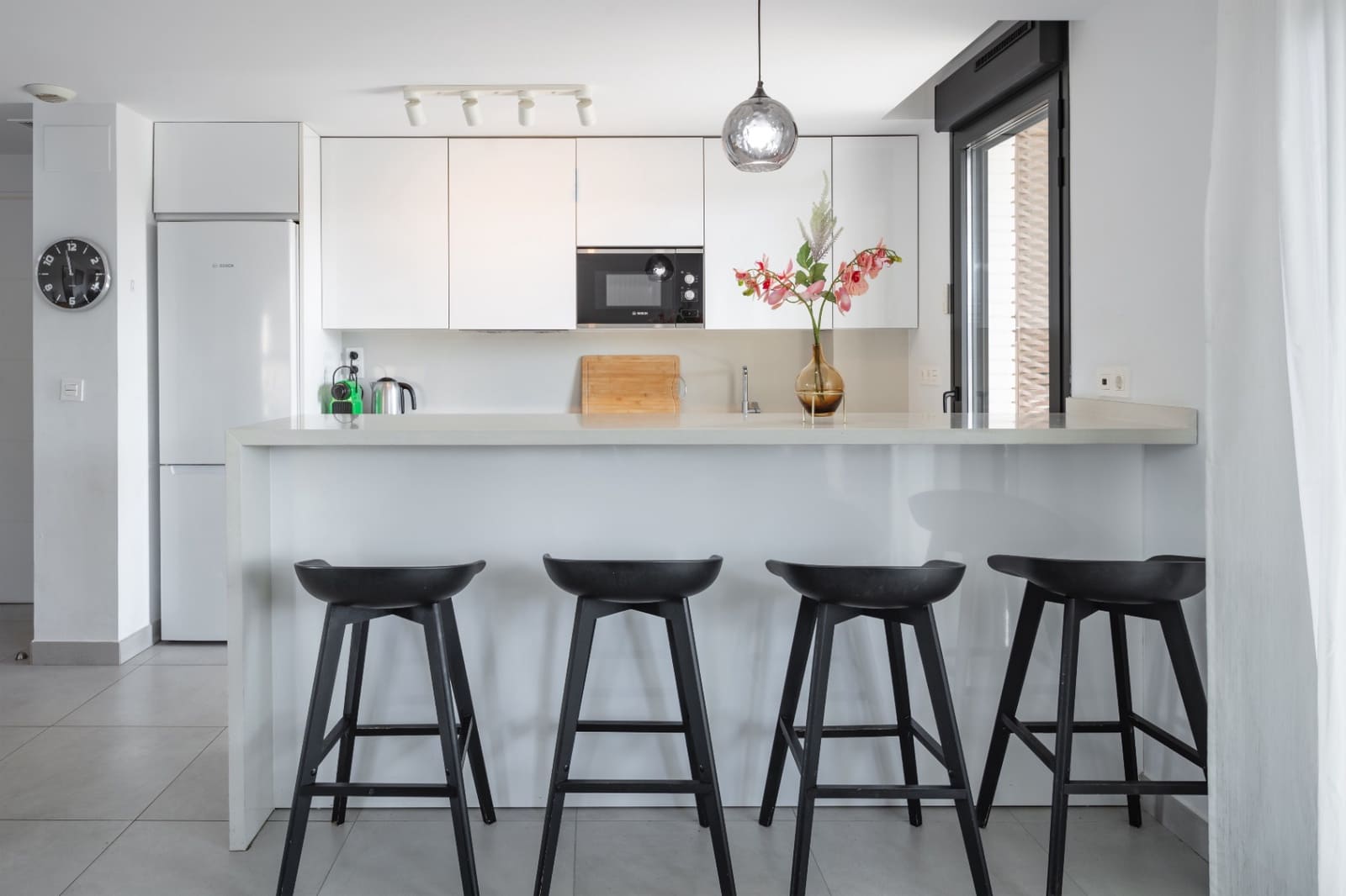 3 bedroom Apartment for sale in Arenal with pool garage - € 640,000 (Ref: 9714122)