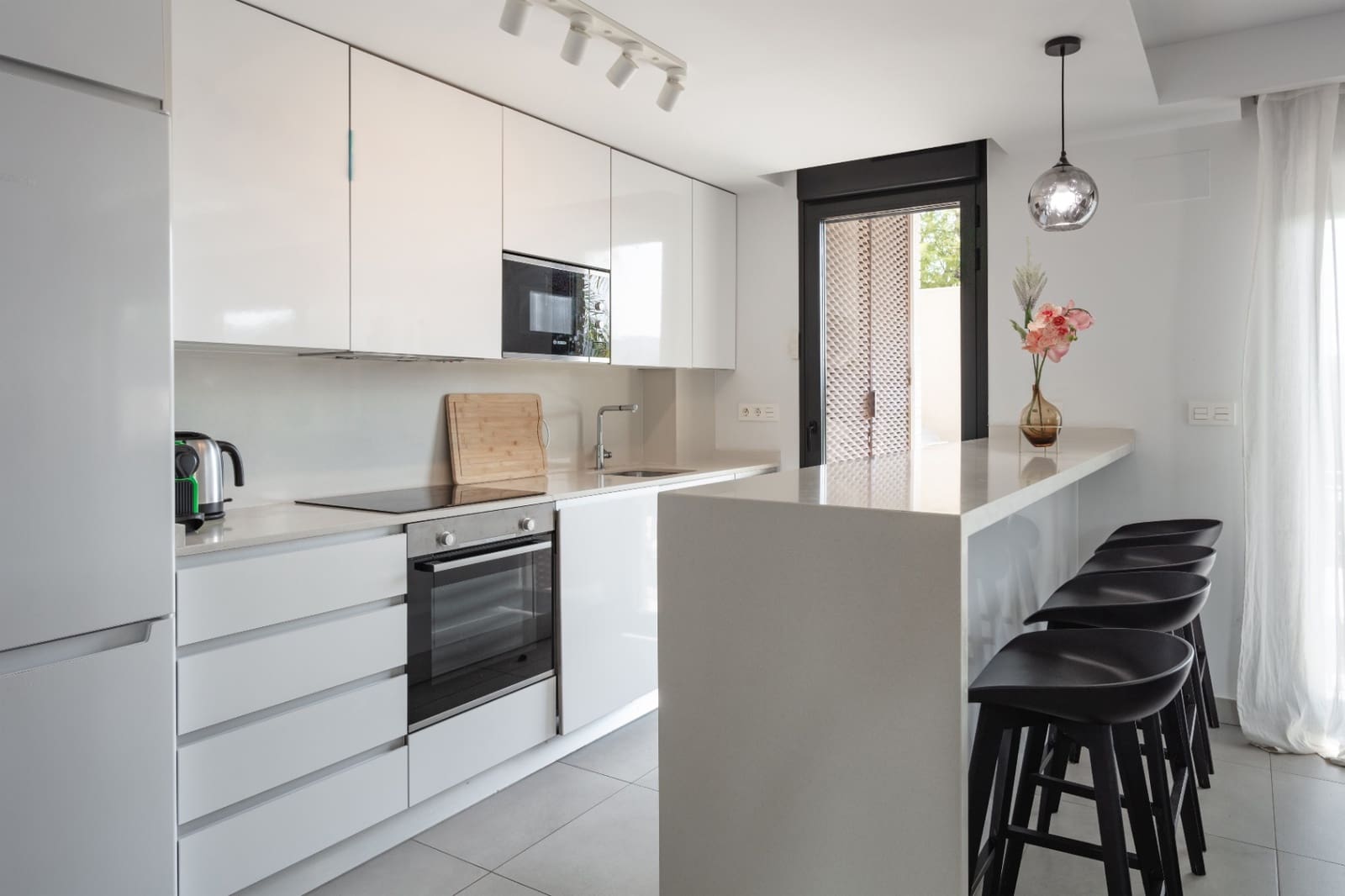 3 bedroom Apartment for sale in Arenal with pool garage - € 640,000 (Ref: 9714122)