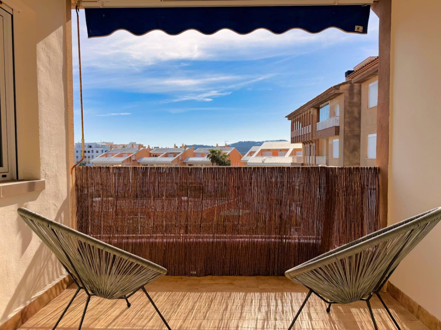 2 bedroom Apartment for sale in Arenal with pool - € 398,000 (Ref: 9740226)