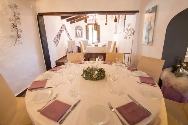 1 soverom Kommersiell til salgs i Montgó - Ermita, Javea / Xàbia med garasje - € 950 000 (Ref: 9777138)