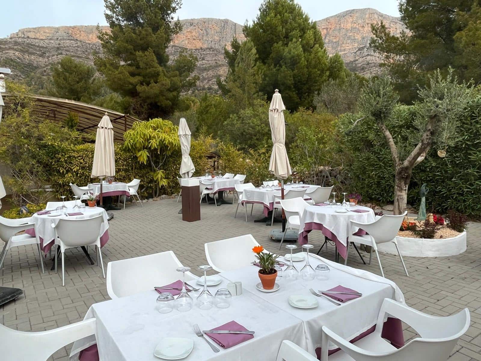 1 soverom Kommersiell til salgs i Javea / Xabia med garasje - € 950 000 (Ref: 9777138)