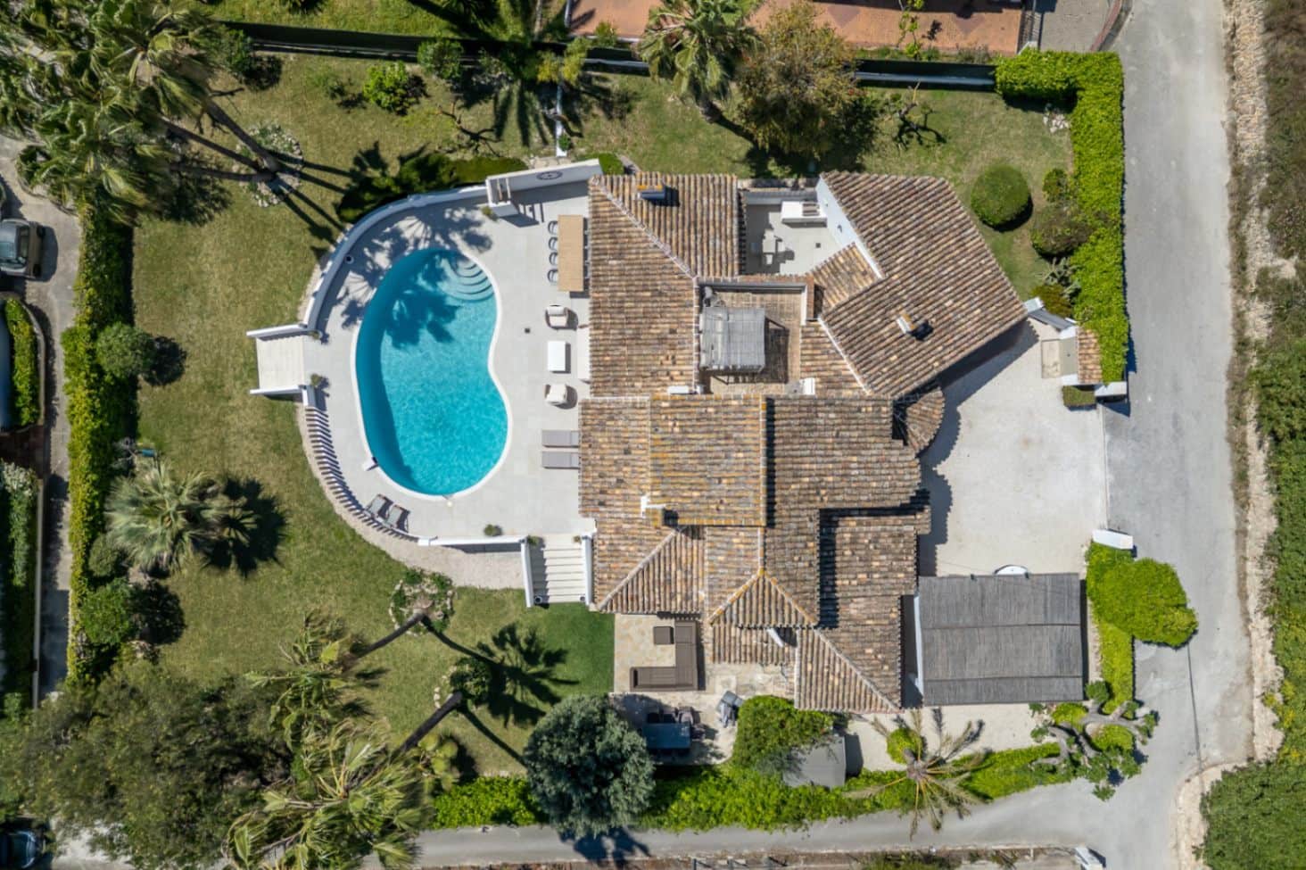 4 sypialnia Willa na sprzedaż w Javea / Xabia z basenem garażem - 1 430 000 € (Ref: 9788818)