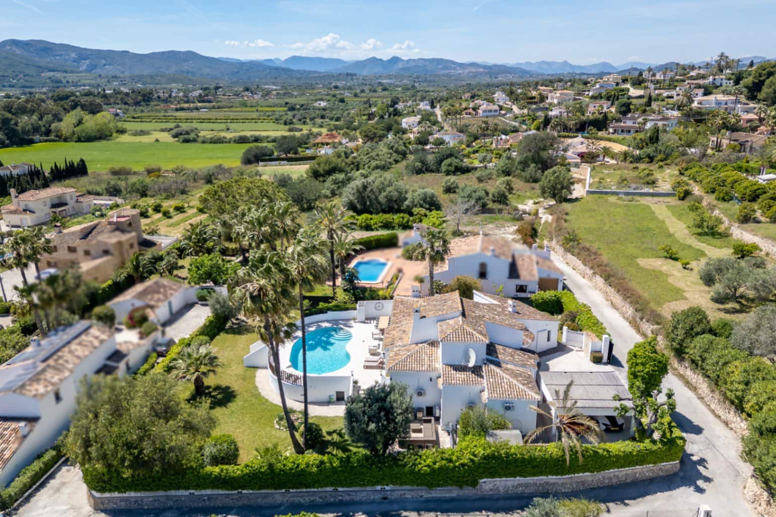 4 sypialnia Willa na sprzedaż w Javea / Xabia z basenem garażem - 1 430 000 € (Ref: 9788818)