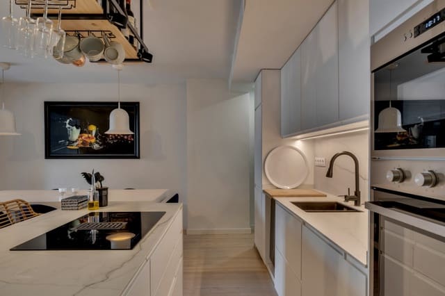 4 quarto Casa em Banda para venda em Centro ciudad, Javea / Xàbia - 485 000 € (Ref: 9815248)
