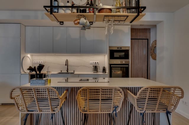 4 quarto Casa em Banda para venda em Centro ciudad, Javea / Xàbia - 485 000 € (Ref: 9815248)