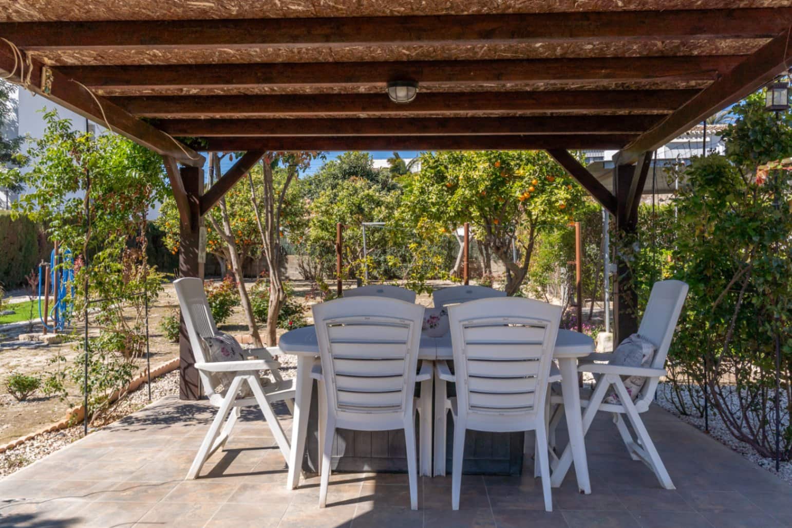 6 bedroom Villa for sale in Javea / Xabia with garage - € 880,000 (Ref: 9818853)