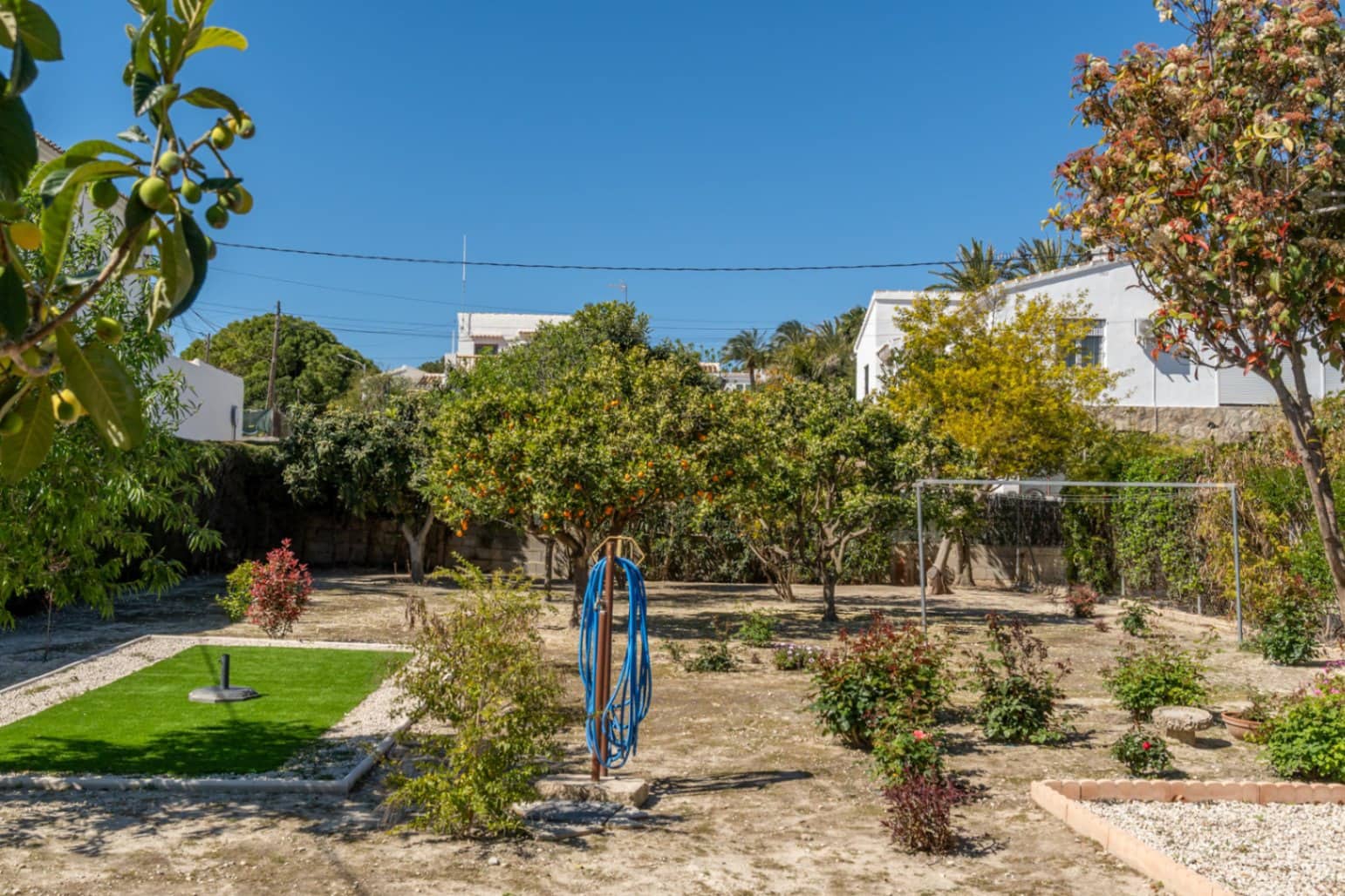 6 bedroom Villa for sale in Javea / Xabia with garage - € 880,000 (Ref: 9818853)