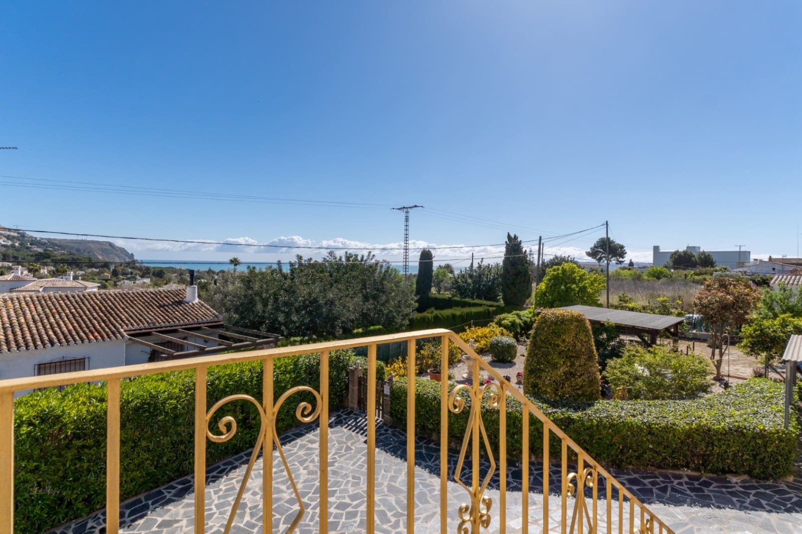 6 bedroom Villa for sale in Javea / Xabia with garage - € 880,000 (Ref: 9818853)