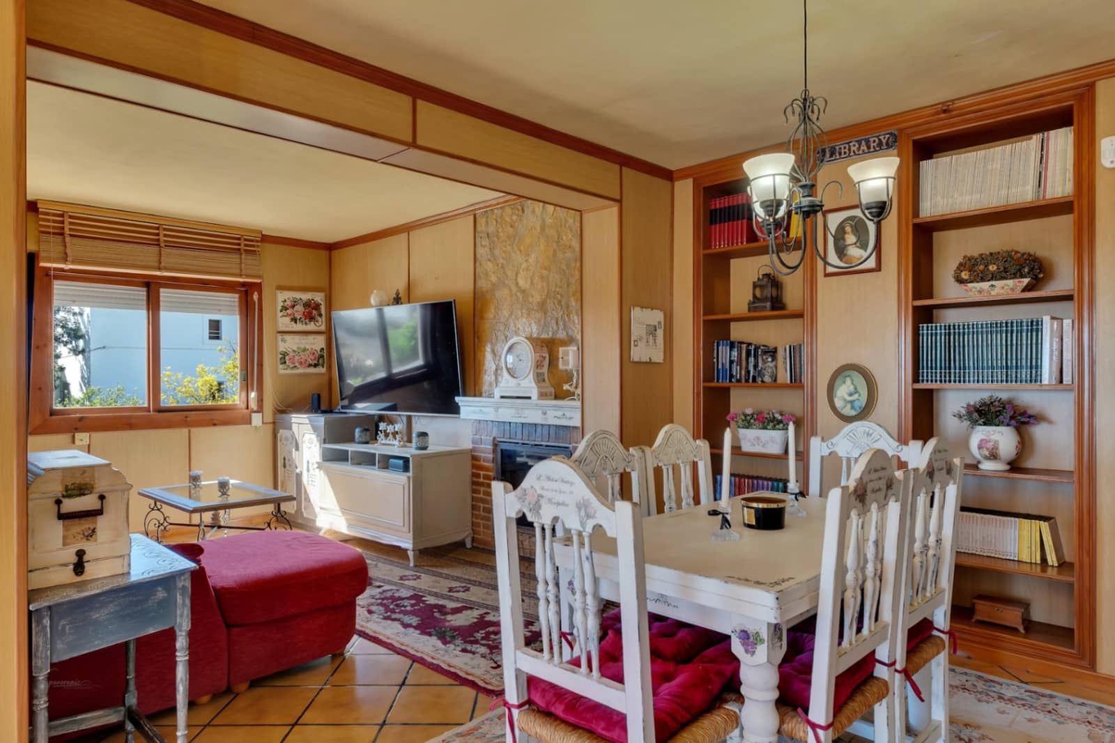 6 bedroom Villa for sale in Javea / Xabia with garage - € 880,000 (Ref: 9818853)