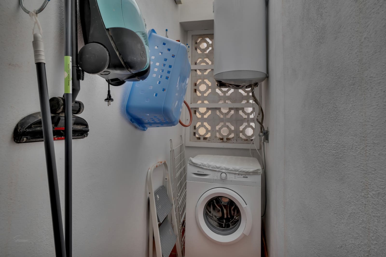 2 Zimmer Apartment zu verkaufen in Arenal mit Garage - 275.000 € (Ref: 9819638)