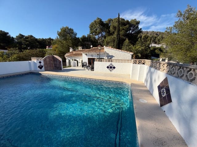 3 slaapkamer Villa te koop in Javea / Xàbia met zwembad garage - € 485.000 (Ref: 9841773)