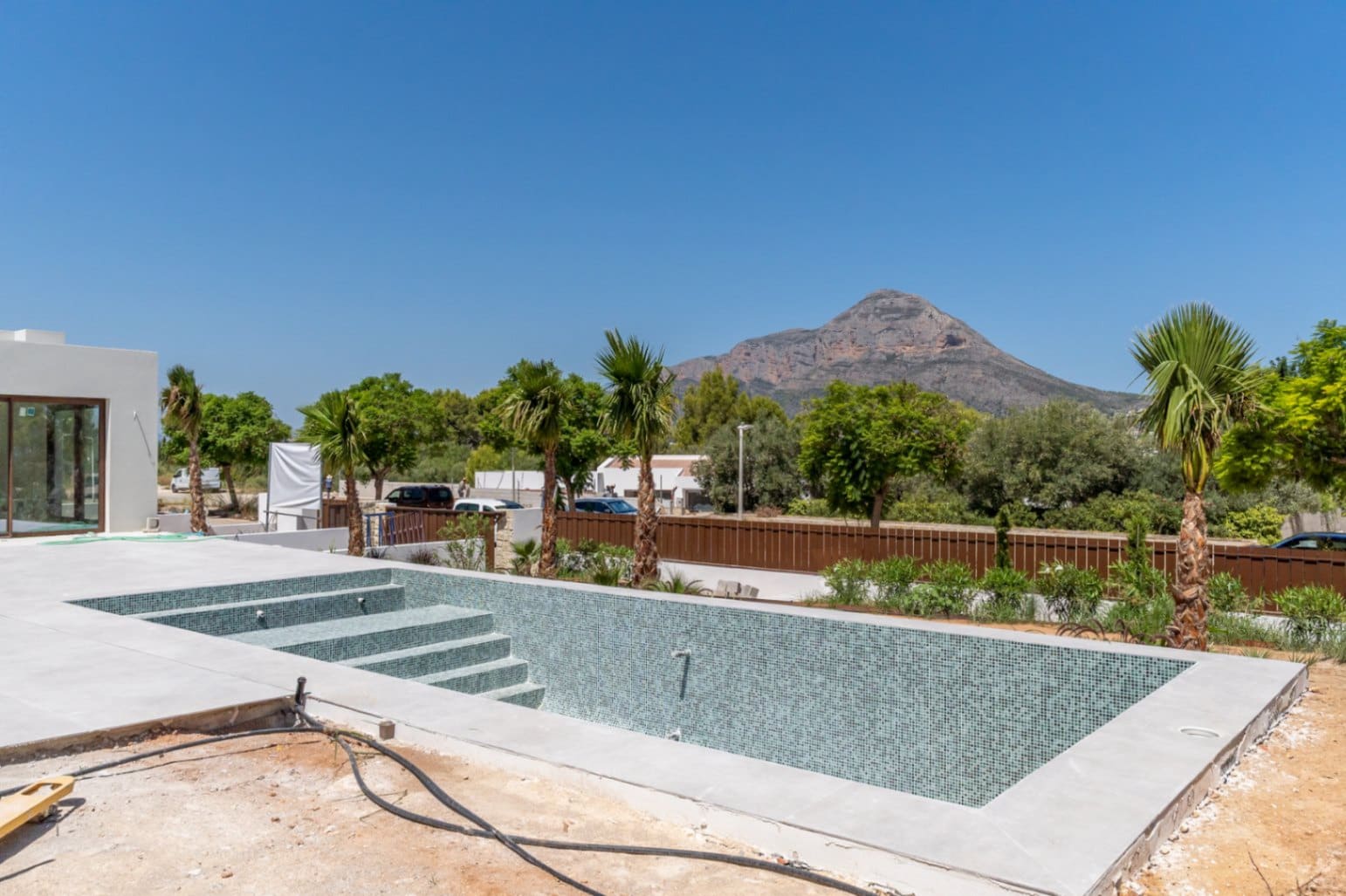 Chalet de 4 habitaciones en Javea / Xàbia en venta con piscina garaje - 1.690.000 € (Ref: 9861135)