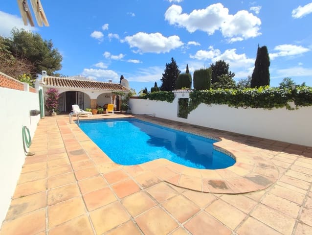 Chalet de 3 habitaciones en Montgó - Ermita, Javea / Xàbia en venta con piscina garaje - 895.000 € (Ref: 9893268)