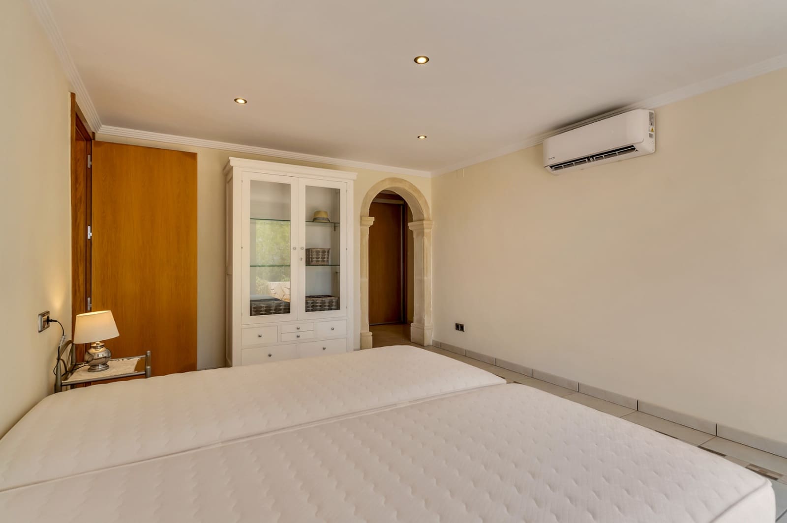 6 quarto Moradia para venda em Pinosol com piscina garagem - 1 650 000 € (Ref: 9976583)
