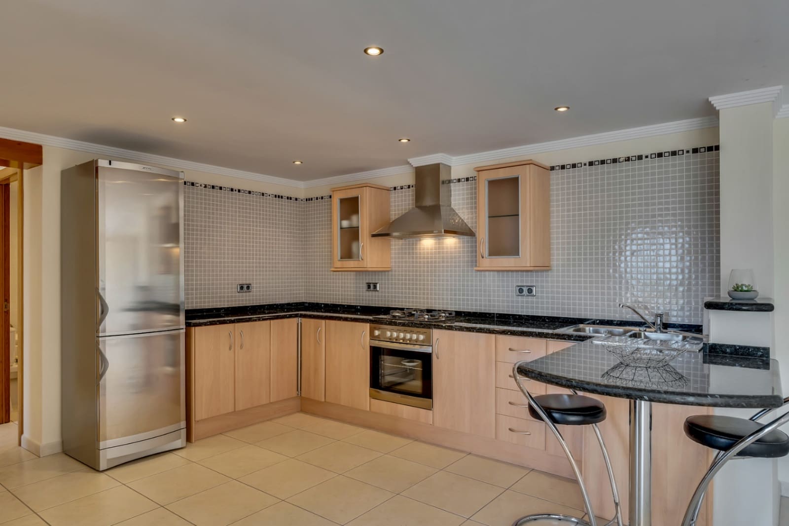 6 quarto Moradia para venda em Pinosol com piscina garagem - 1 650 000 € (Ref: 9976583)
