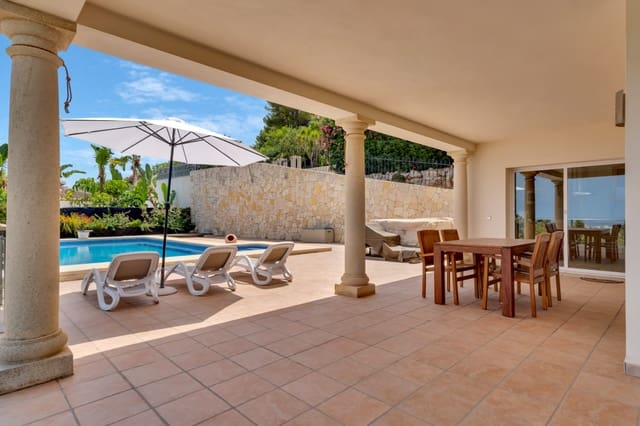 6 quarto Moradia para venda em Pinosol, Javea / Xàbia com piscina garagem - 1 650 000 € (Ref: 9976583)