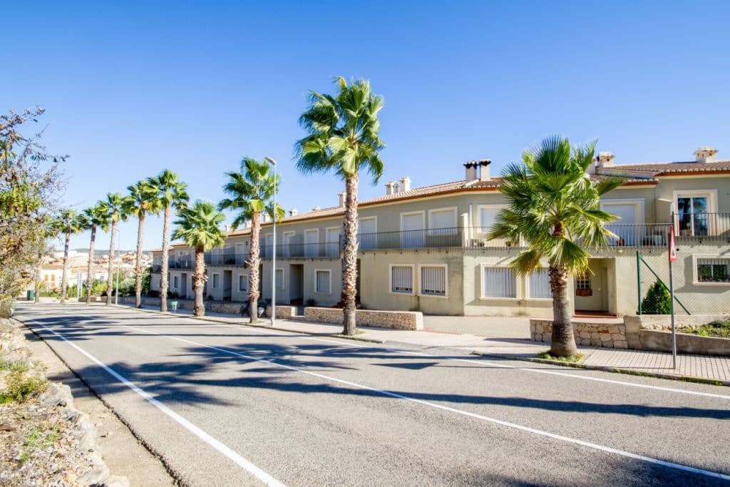 3 sovrum Radhus till salu i Murla med pool garage - 280 800 € (Ref: 10014163)