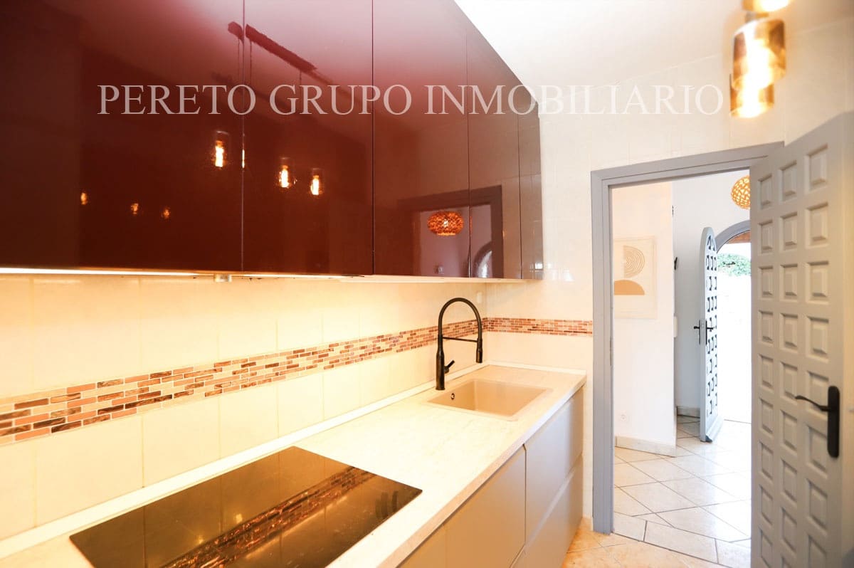 5 chambre Villa/Maison à vendre à Javea / Xabia avec piscine garage - 599 000 € (Ref: 10014323)