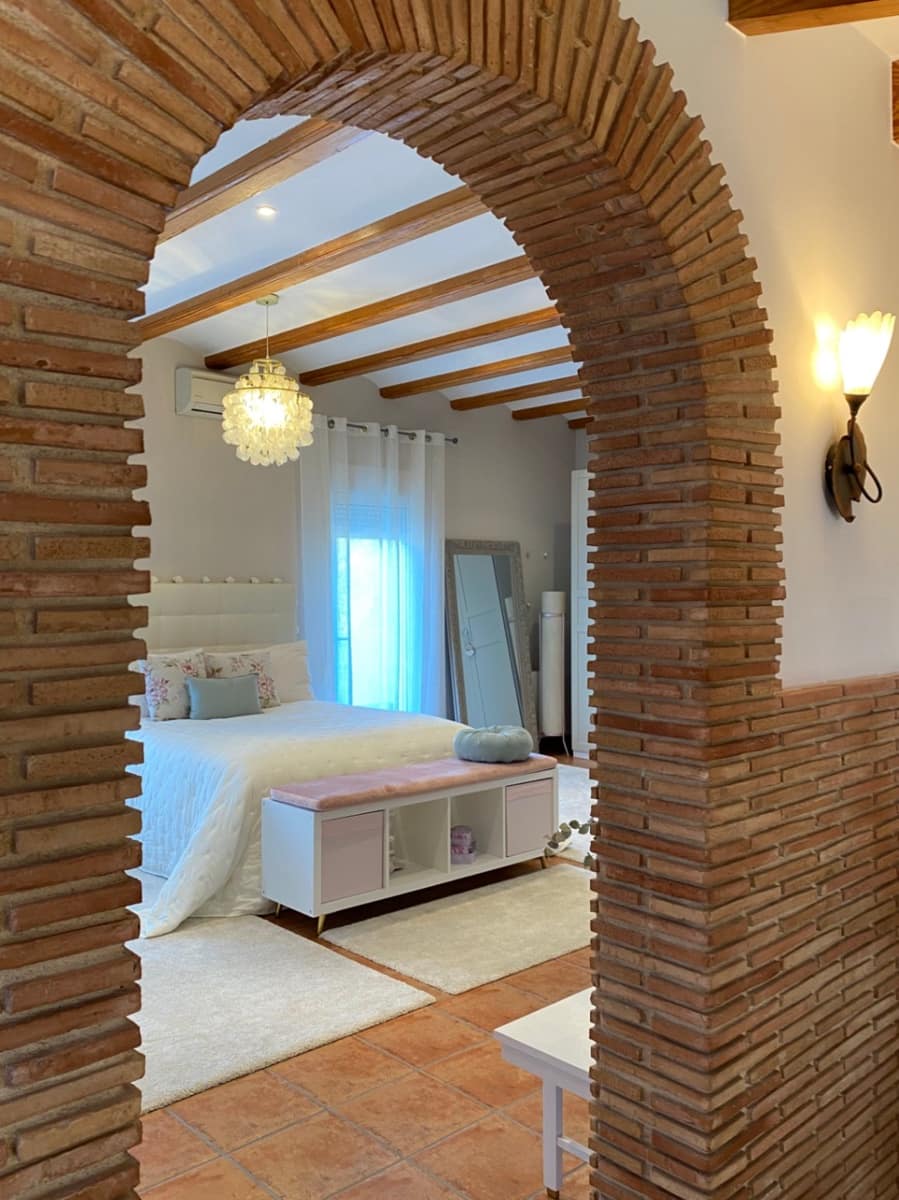 6 camera da letto Villa in vendita in Orba con piscina garage - 890.000 € (Rif: 10014327)