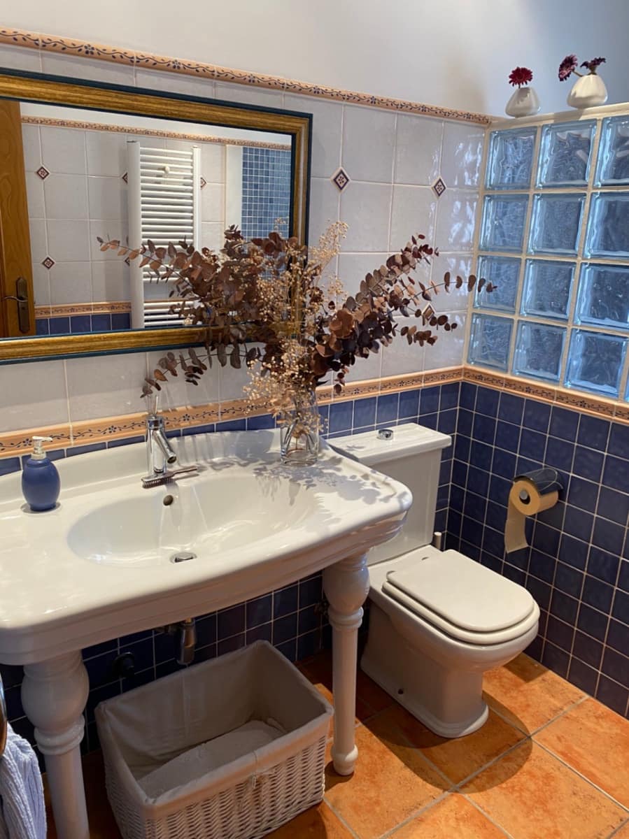 6 camera da letto Villa in vendita in Orba con piscina garage - 890.000 € (Rif: 10014327)