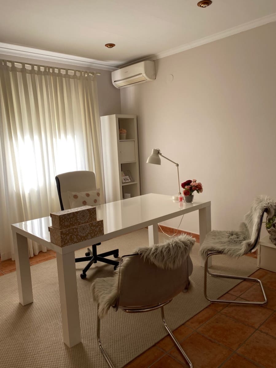 6 camera da letto Villa in vendita in Orba con piscina garage - 890.000 € (Rif: 10014327)