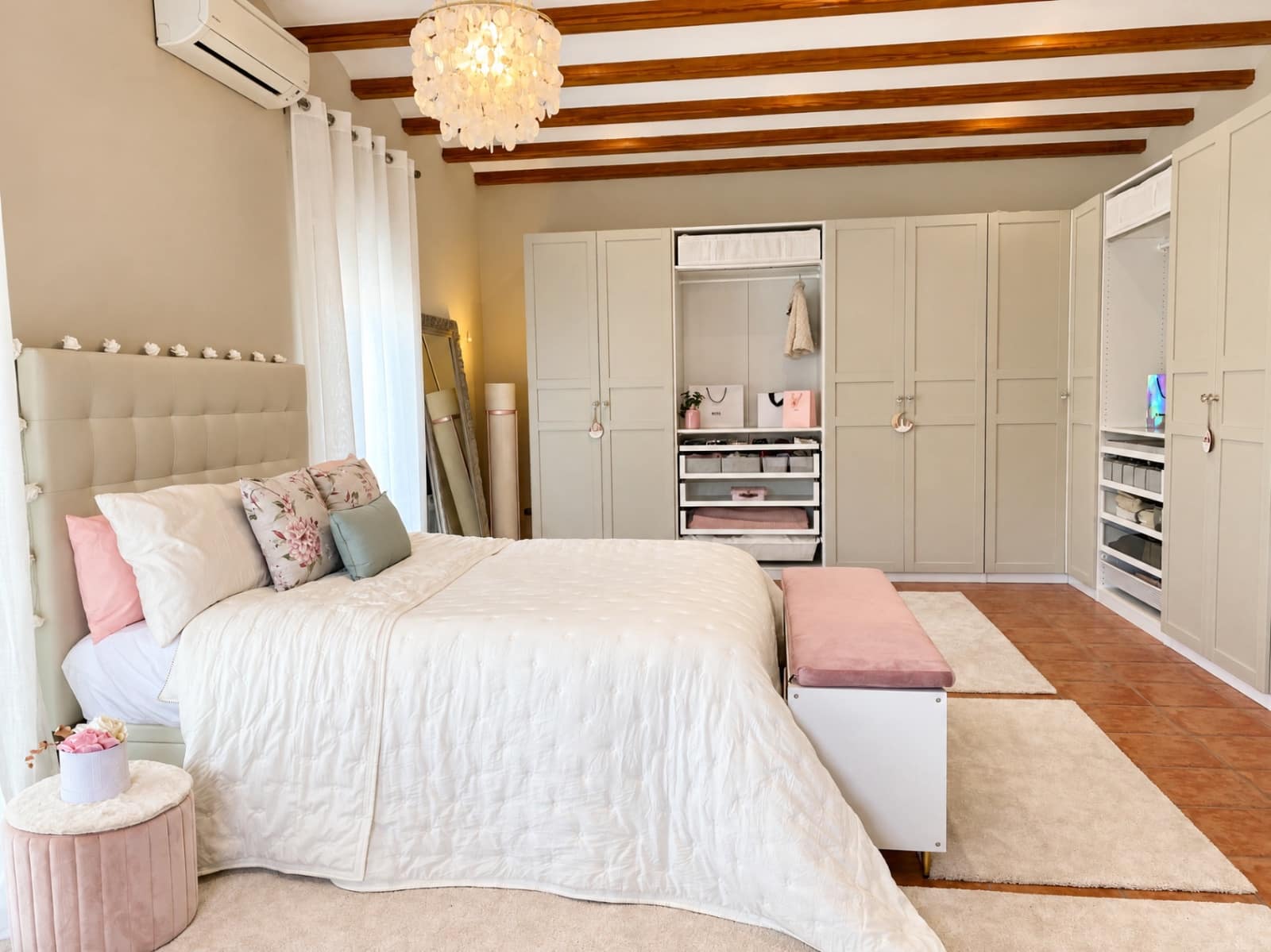 6 quarto Moradia para venda em Orba com piscina garagem - 890 000 € (Ref: 10014327)