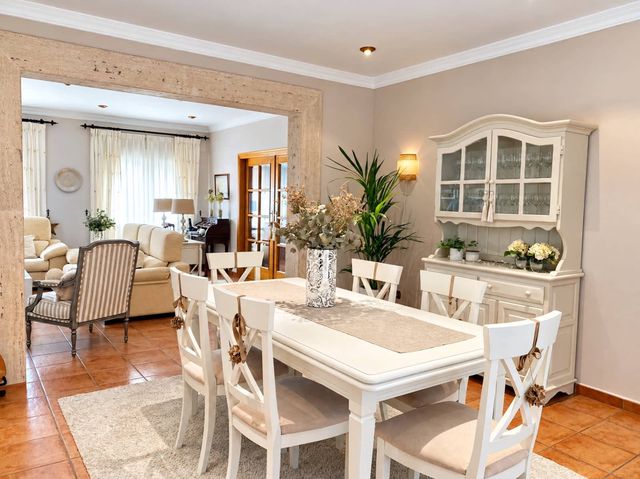 6 camera da letto Villa in vendita in Orba con piscina garage - 890.000 € (Rif: 10014327)