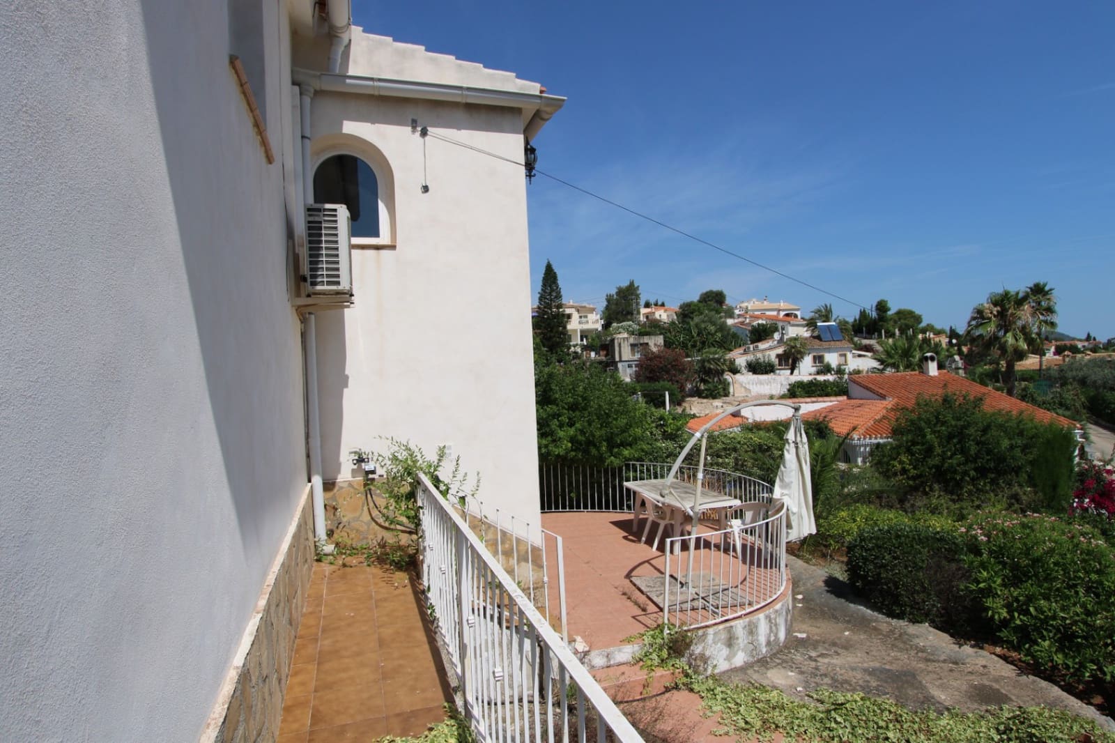 Chalet de 3 habitaciones en Orba en venta con garaje - 259.000 € (Ref: 10014330)