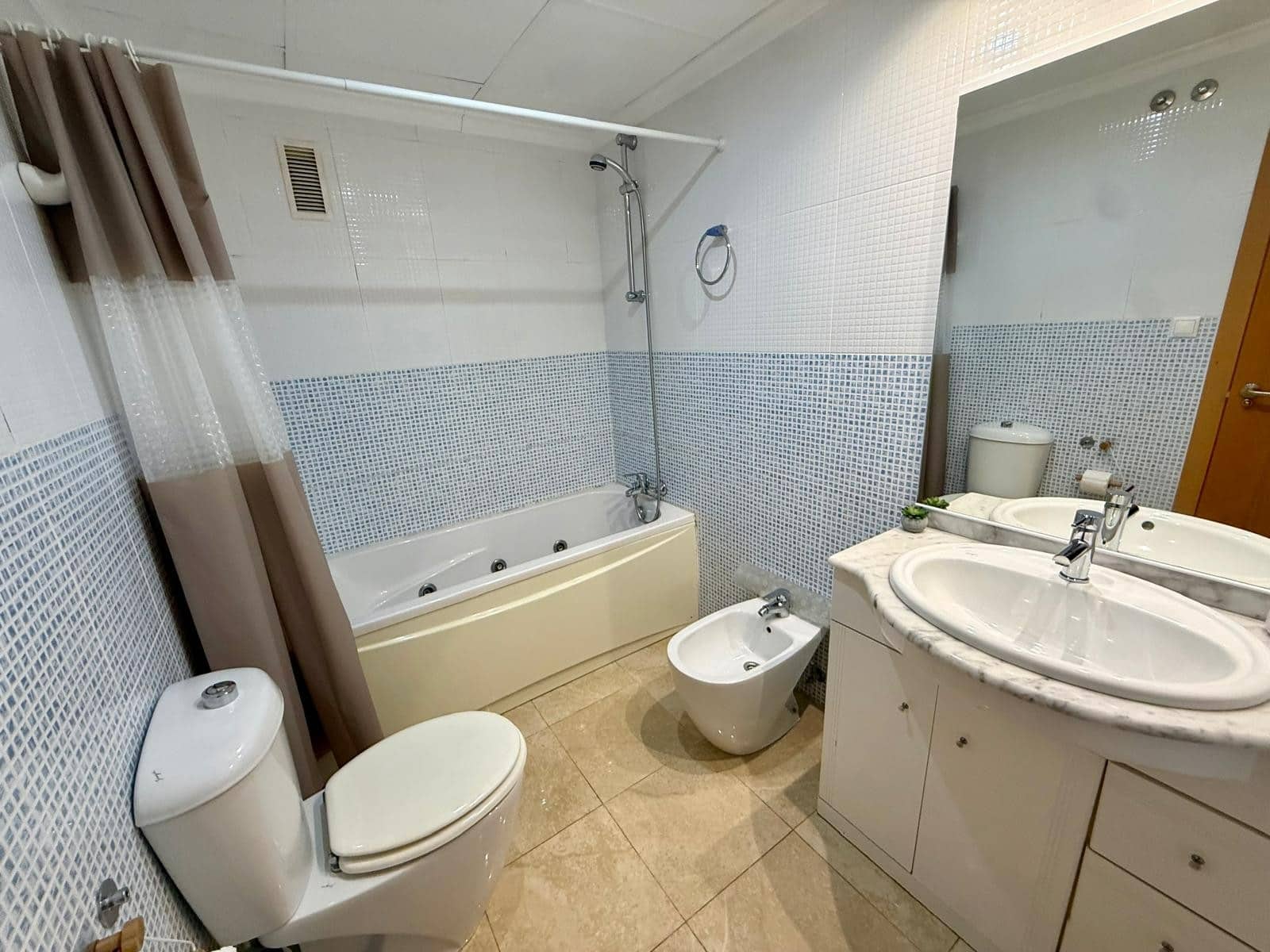 3 slaapkamer Appartement te koop in Denia - € 285.000 (Ref: 10014331)
