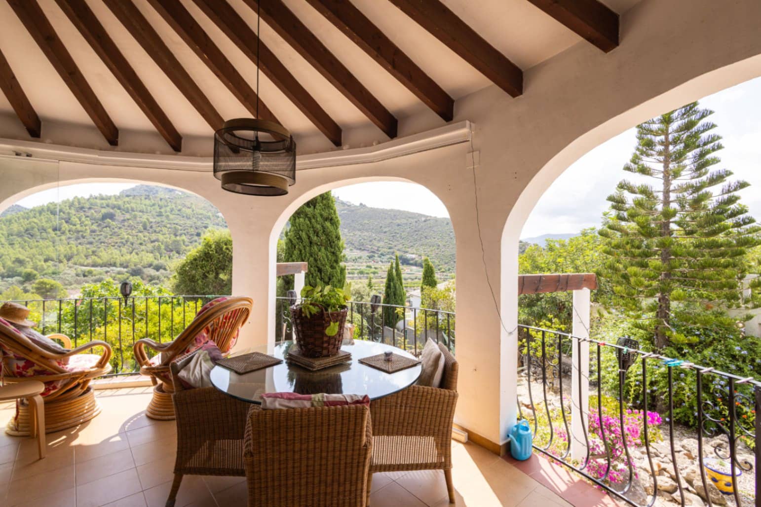 Chalet de 3 habitaciones en Alcalalí / Alcanalí en venta con piscina garaje - 390.000 € (Ref: 10014332)