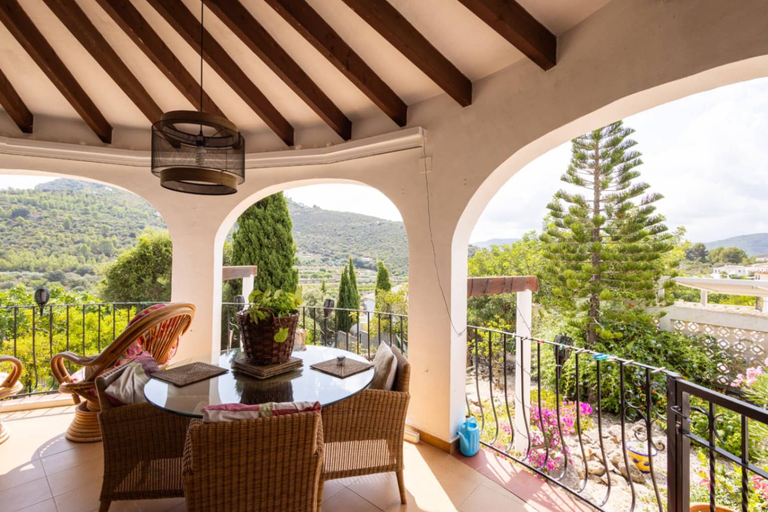 Chalet de 3 habitaciones en Alcalalí / Alcanalí en venta con piscina garaje - 390.000 € (Ref: 10014332)