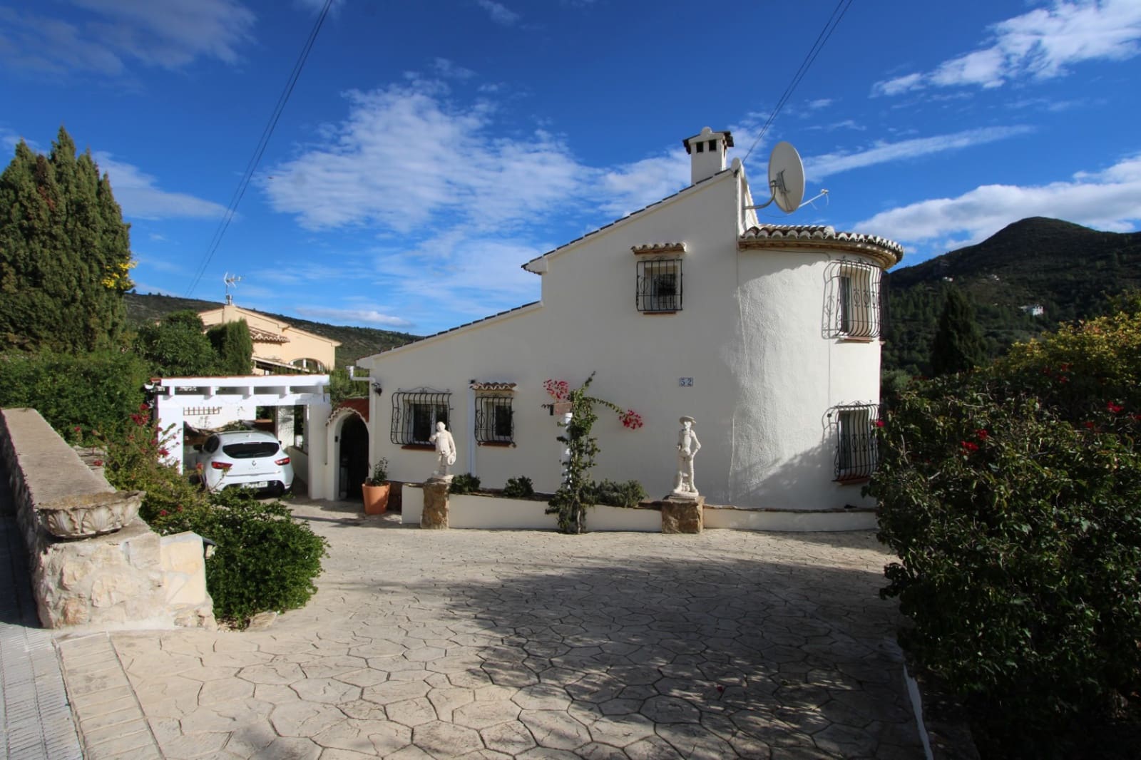 Chalet de 3 habitaciones en Alcalalí / Alcanalí en venta con piscina garaje - 390.000 € (Ref: 10014332)
