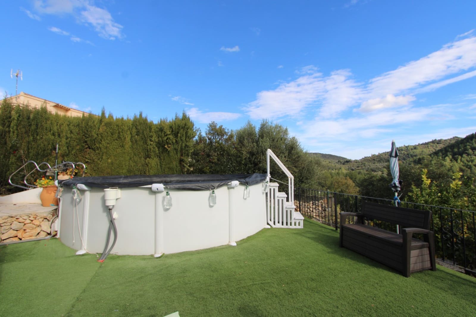 Chalet de 3 habitaciones en Alcalalí / Alcanalí en venta con piscina garaje - 390.000 € (Ref: 10014332)