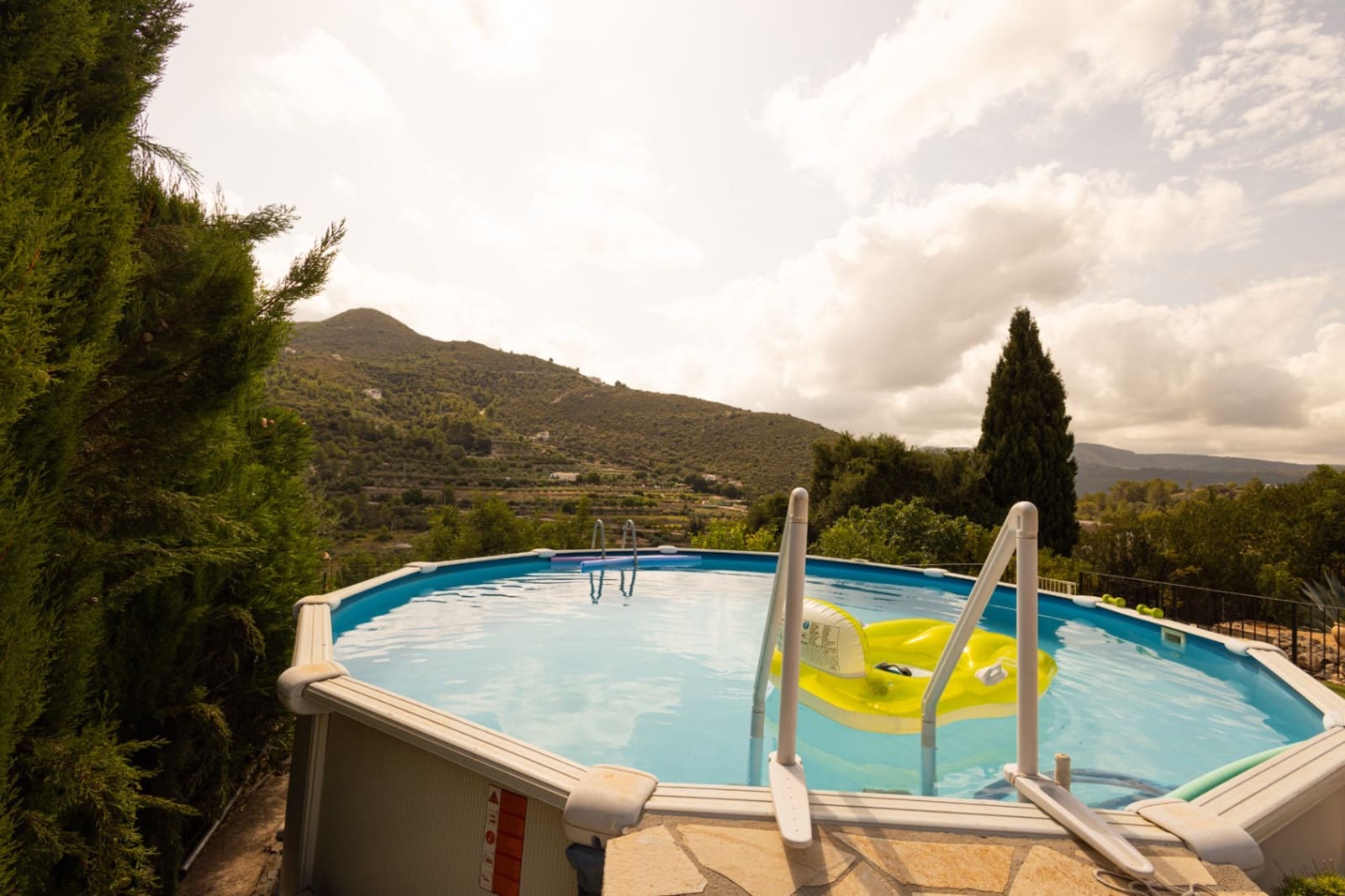 Chalet de 3 habitaciones en Alcalalí / Alcanalí en venta con piscina garaje - 390.000 € (Ref: 10014332)