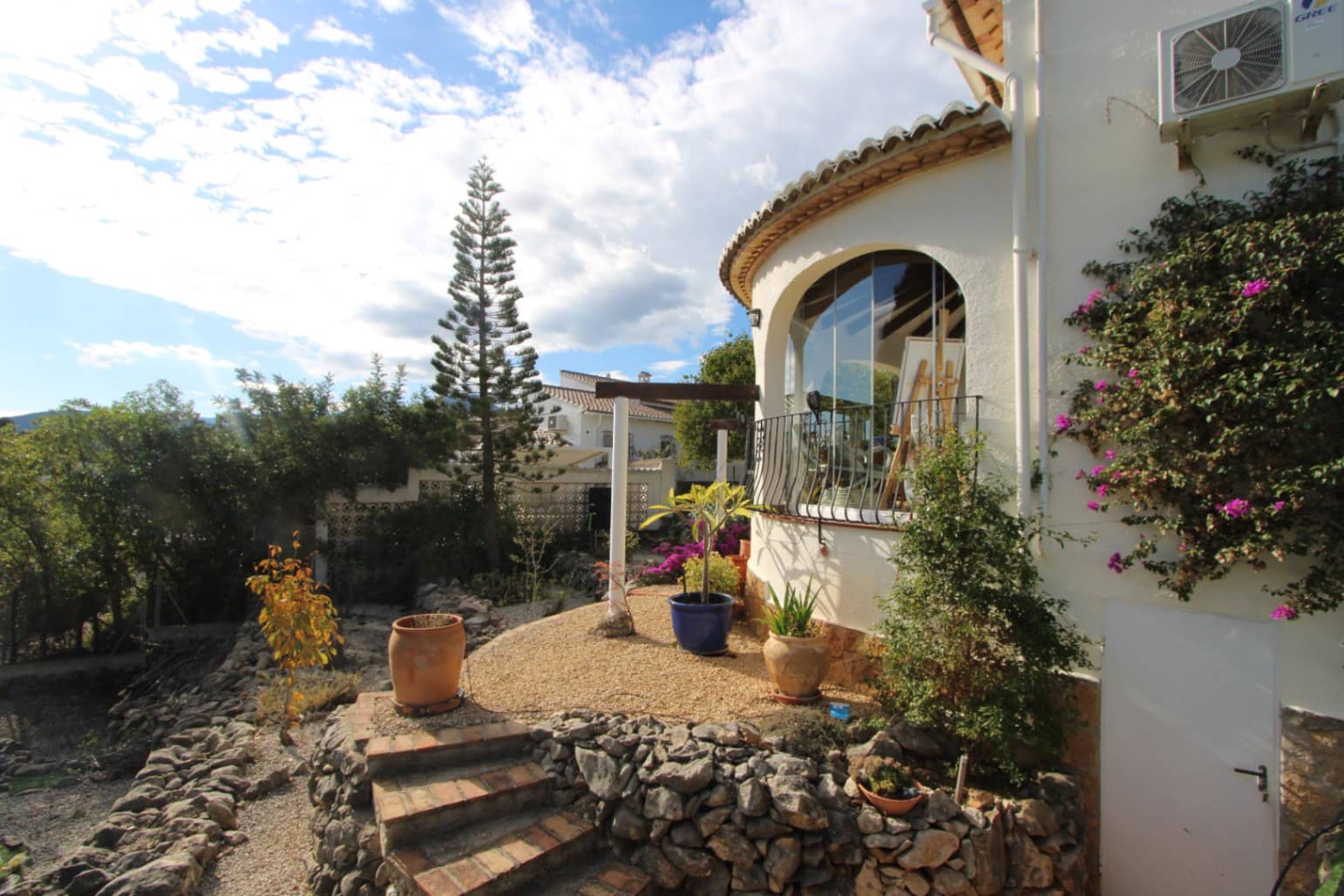 Chalet de 3 habitaciones en Alcalalí / Alcanalí en venta con piscina garaje - 390.000 € (Ref: 10014332)