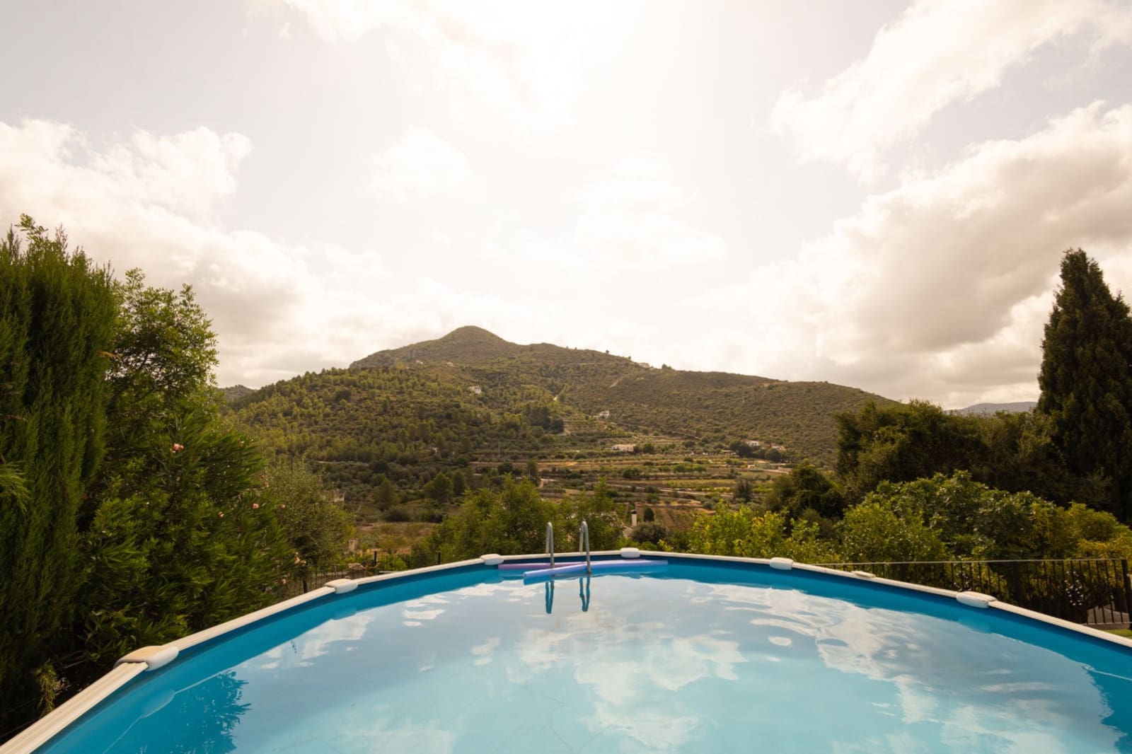 Chalet de 3 habitaciones en Alcalalí / Alcanalí en venta con piscina garaje - 390.000 € (Ref: 10014332)