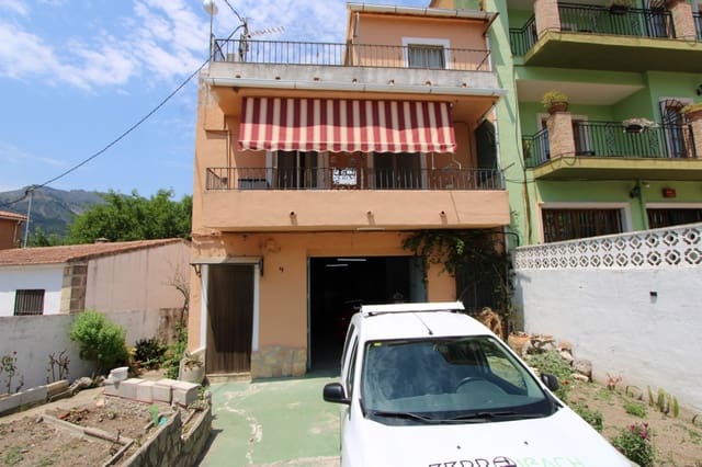5 chambre Maison de Ville à vendre à Castell de Castells avec garage - 229 000 € (Ref: 10014333)