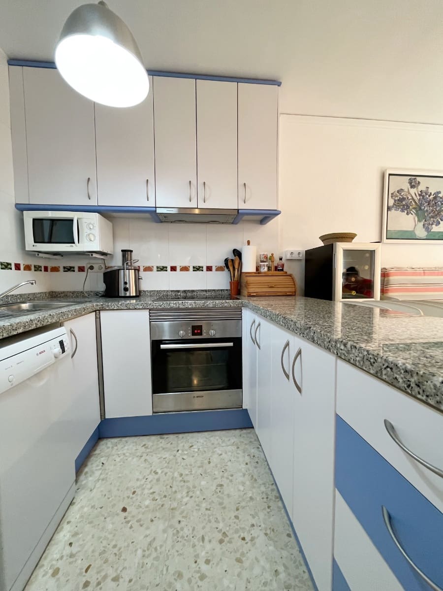 Casa de 3 habitaciones en Dénia en venta con piscina - 314.000 € (Ref: 10014336)