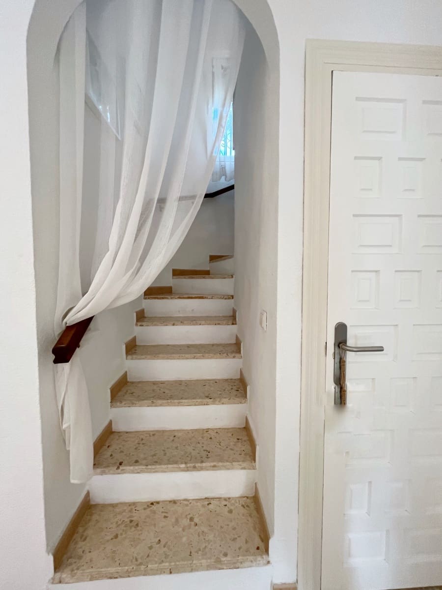 Casa de 3 habitaciones en Dénia en venta con piscina - 314.000 € (Ref: 10014336)