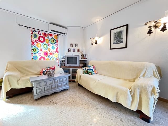 Casa de 3 habitaciones en Las Marinas / Les Marines, Dénia en venta con piscina - 314.000 € (Ref: 10014336)