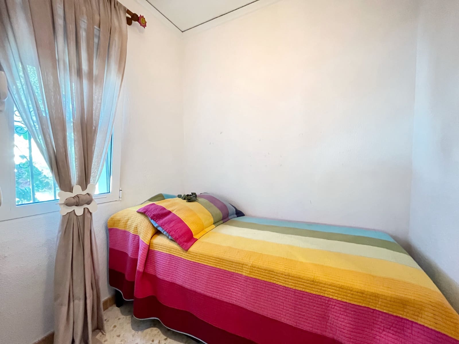 Casa de 3 habitaciones en Dénia en venta con piscina - 314.000 € (Ref: 10014336)