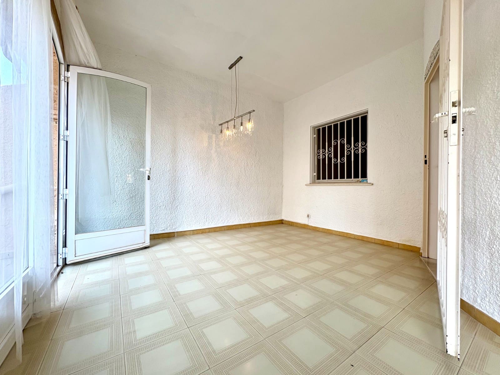 3 slaapkamer Appartement te koop in Denia - € 370.000 (Ref: 10014340)